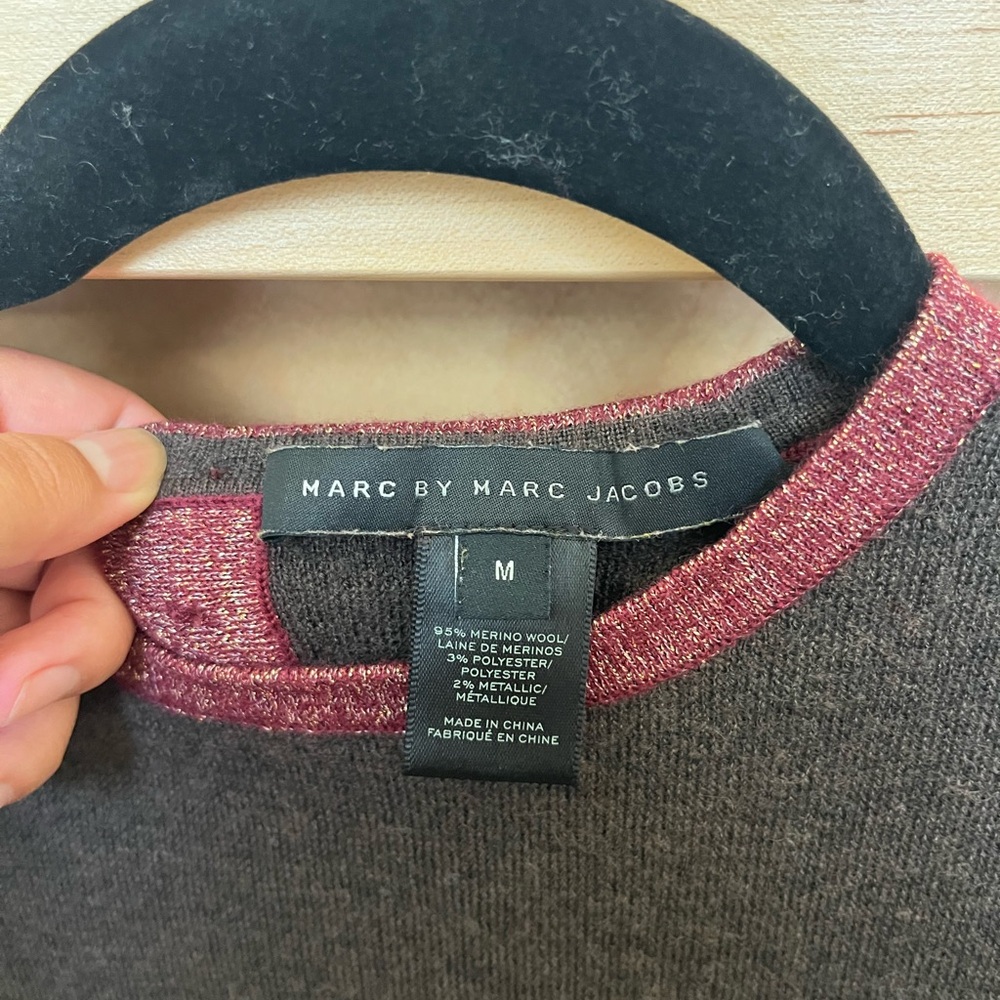 Marc Jacob’s Sweater - Picture 3 of 3